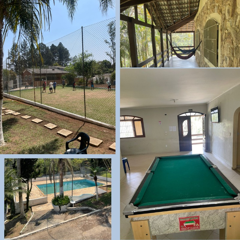 Sala de jogos, futebol e piscina